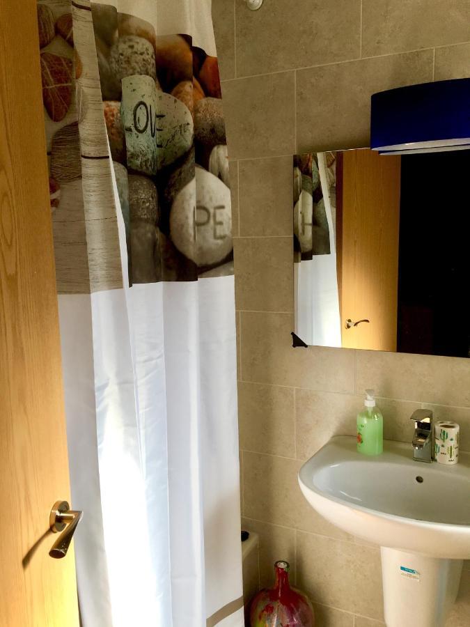 Single Room In Private House إل رومبيدو المظهر الخارجي الصورة